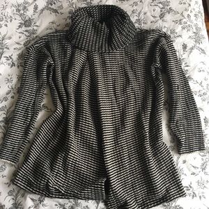 Black & White Cotton wrap chunky knit sweater Cabi